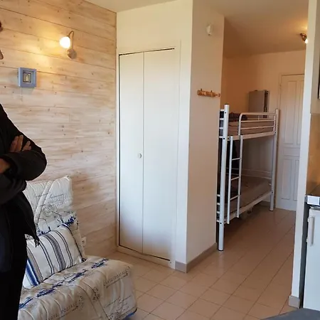 Jolie STUDIO VUE SUR MER Apartment *