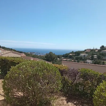Jolie STUDIO VUE SUR MER * Bandol