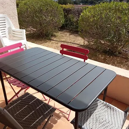 Jolie STUDIO VUE SUR MER * Bandol